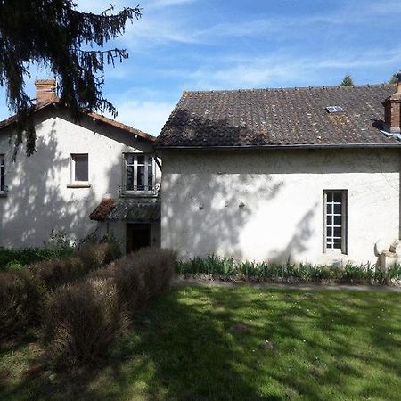 Bed and Breakfast L'Esquilon Chambre D'Hote Thiat Exteriér fotografie