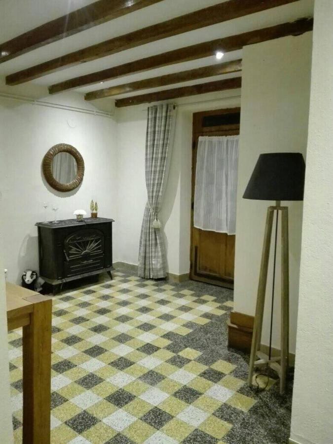 Bed and Breakfast L'Esquilon Chambre D'Hote Thiat Exteriér fotografie